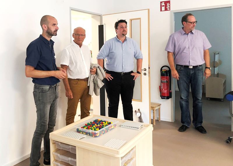 Vertreter der Stadt besichtigten die neue Kita.