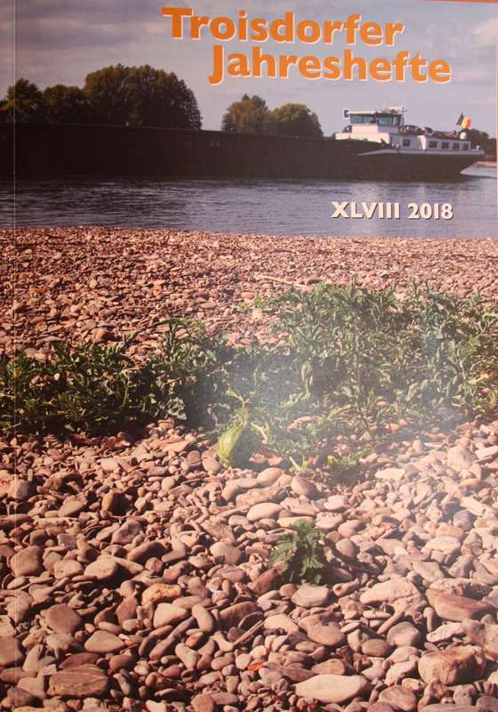 Blick auf Gemüse am Rheinufer: Titelseite des neuen Troisdorfer Jahreshefts.