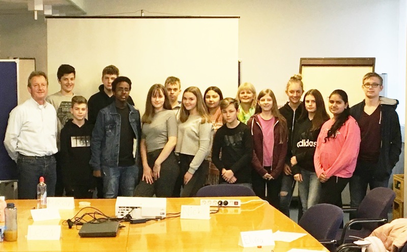 Die Schülerinnenu und Schüler erkundeten auch Berufe im Rathaus.