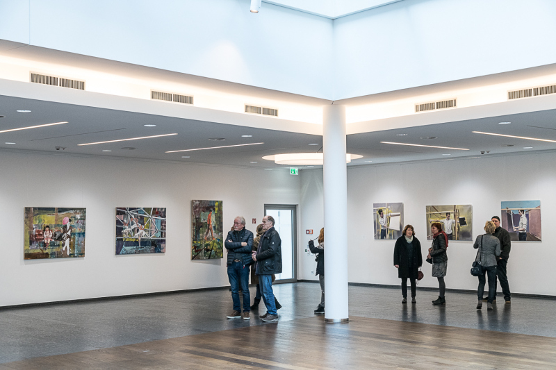 Blick in die Ausstellung von Troisdorfer Künstlern in der Big Galery am U in Dortmund.