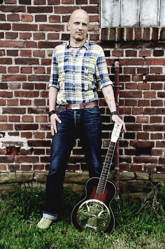 Paul Radau tritt im Fischereimuseum auf.