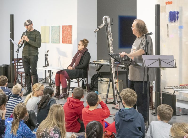 Kommissar Knallfrosch im Kunsthaus Troisdorf.