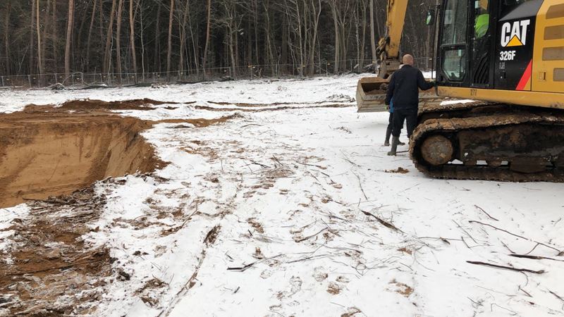 In der Grube wurde die Bombe kontrolliert gesprengt.