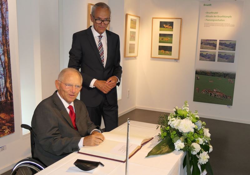 Im Jahr 2018 hat sich Bundestagspräsident Wolfgang Schäuble in das Goldene Buch eingetragen.