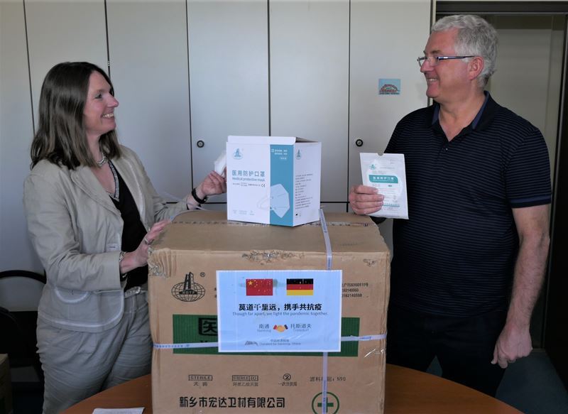 Überraschungspaket aus der chinesischen Partnerstadt Nantong.