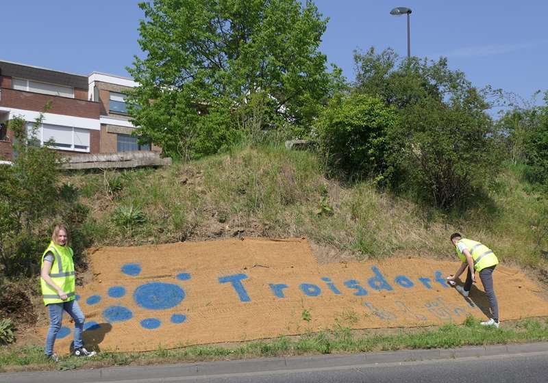 Dino-Rücken in Oberlar neu gestaltet.