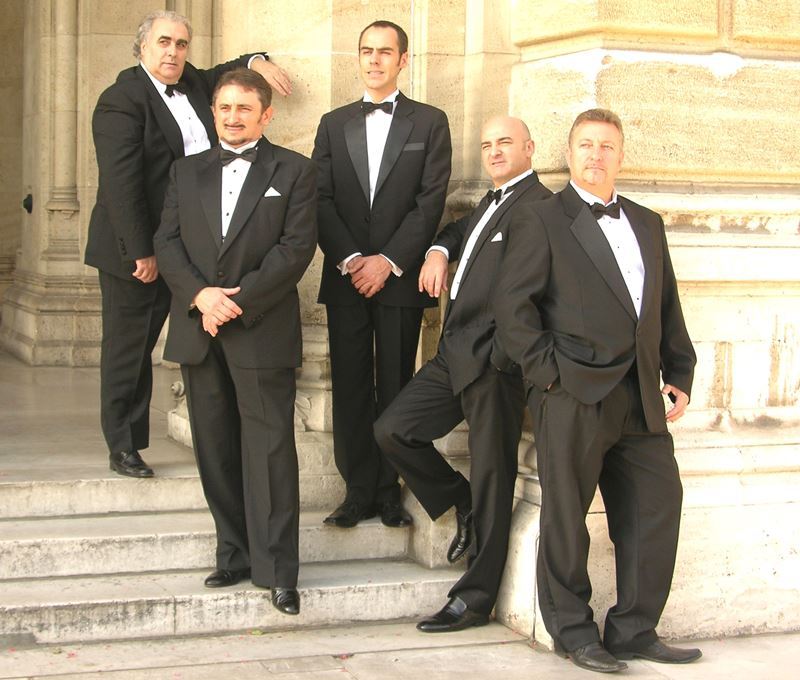 Die Sänger der Nacht der 5 Tenöre.