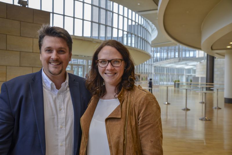 Bürgermeister Alexander Biber und Landtagsabgeordnete Katharina Gebauer.