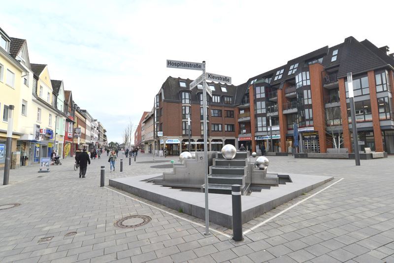 Kölner Platz in der Troisdorfer Fußgängerzone.