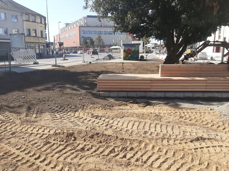 Ursulaplatz in Arbeit.