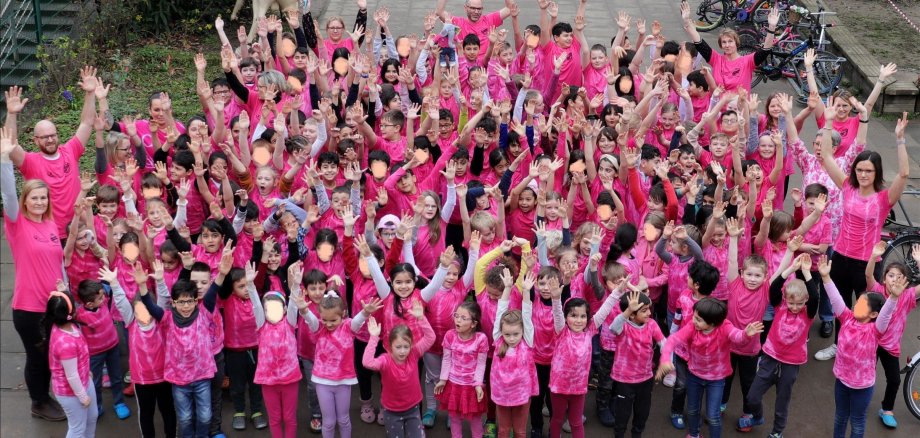 Die Schüler*innen in pink