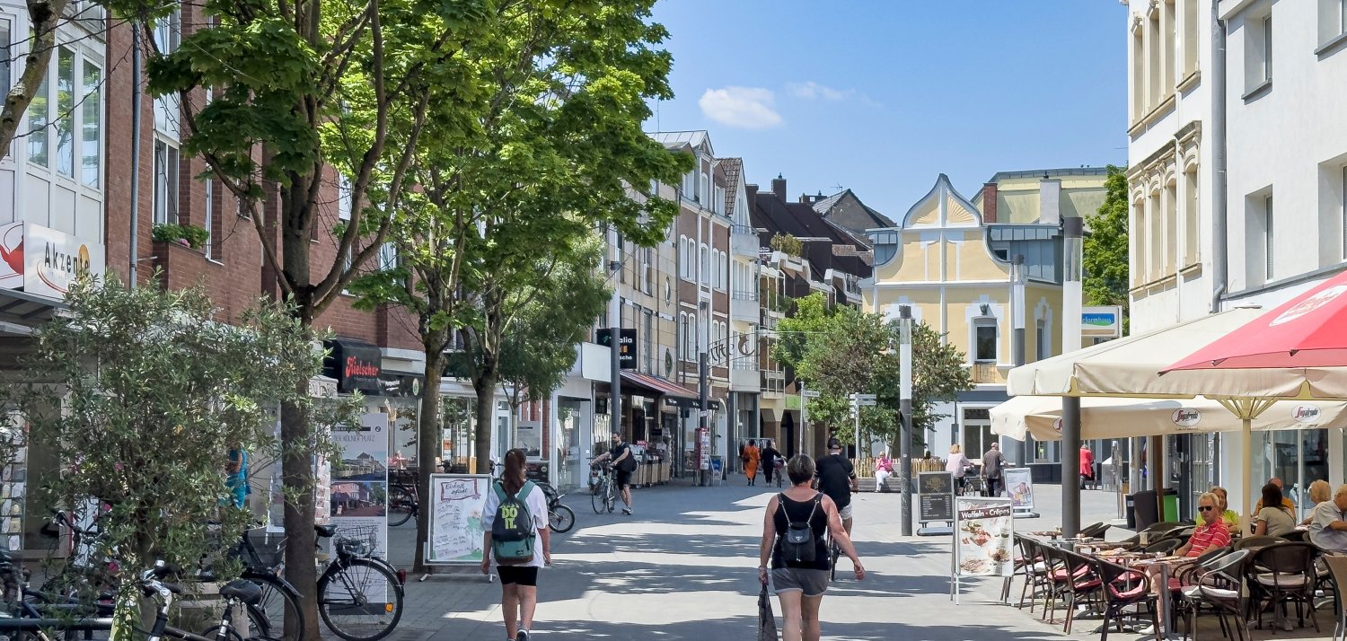 Ideenstand in der Fußgängerzone Stadt Troisdorf