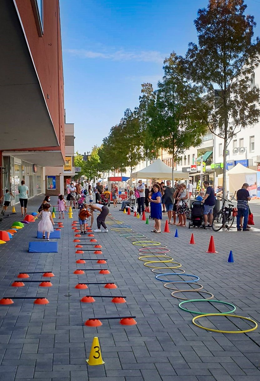 Troisdorf Verein(t) in der Fußgängerzone