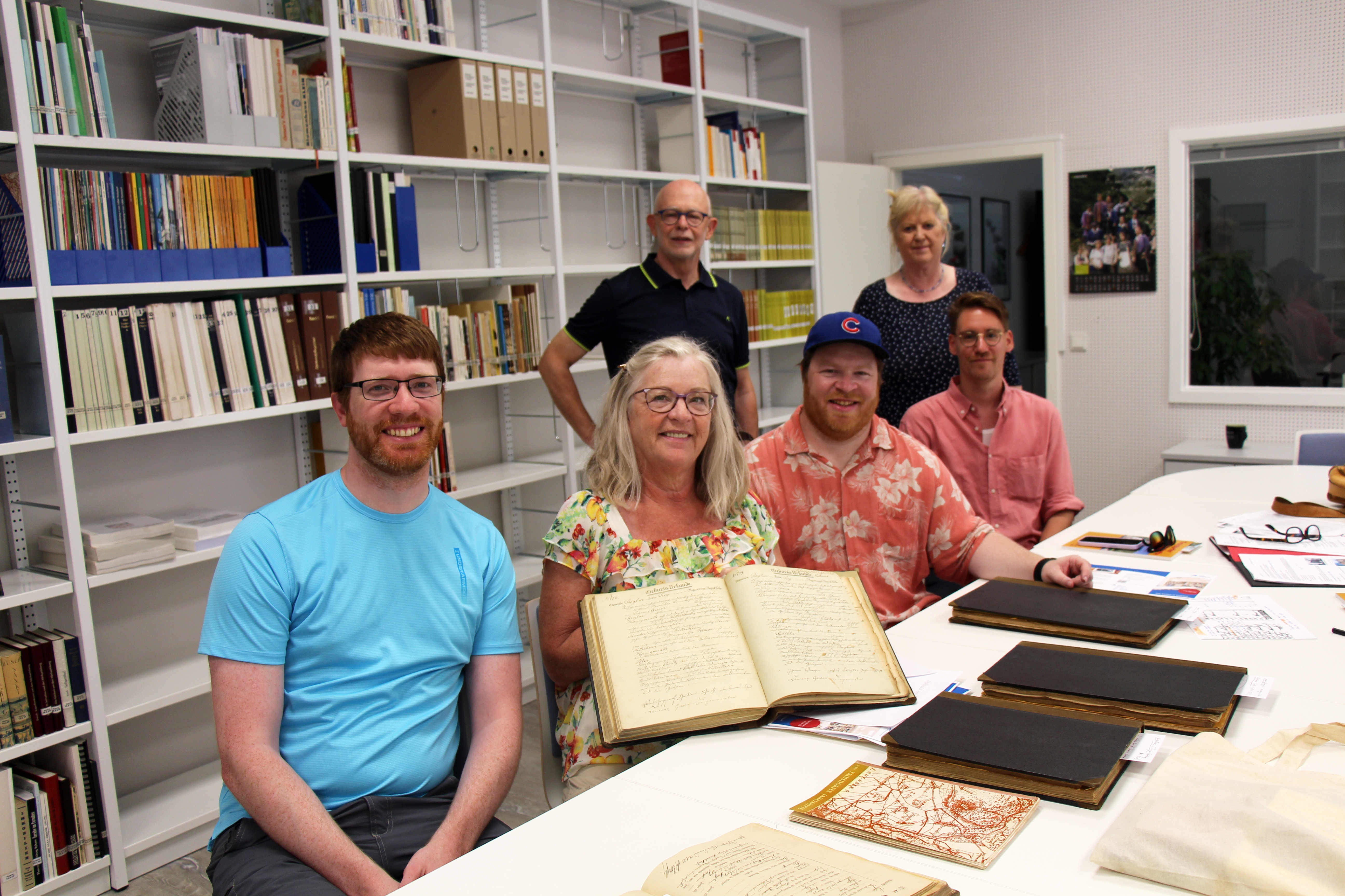 vordere Reihe v.l.n.r. Familie Waters, Johannes Ehrengruber; hintere Reihe v.l.n.r. Claus Chrispeels, Waltraud Boß)