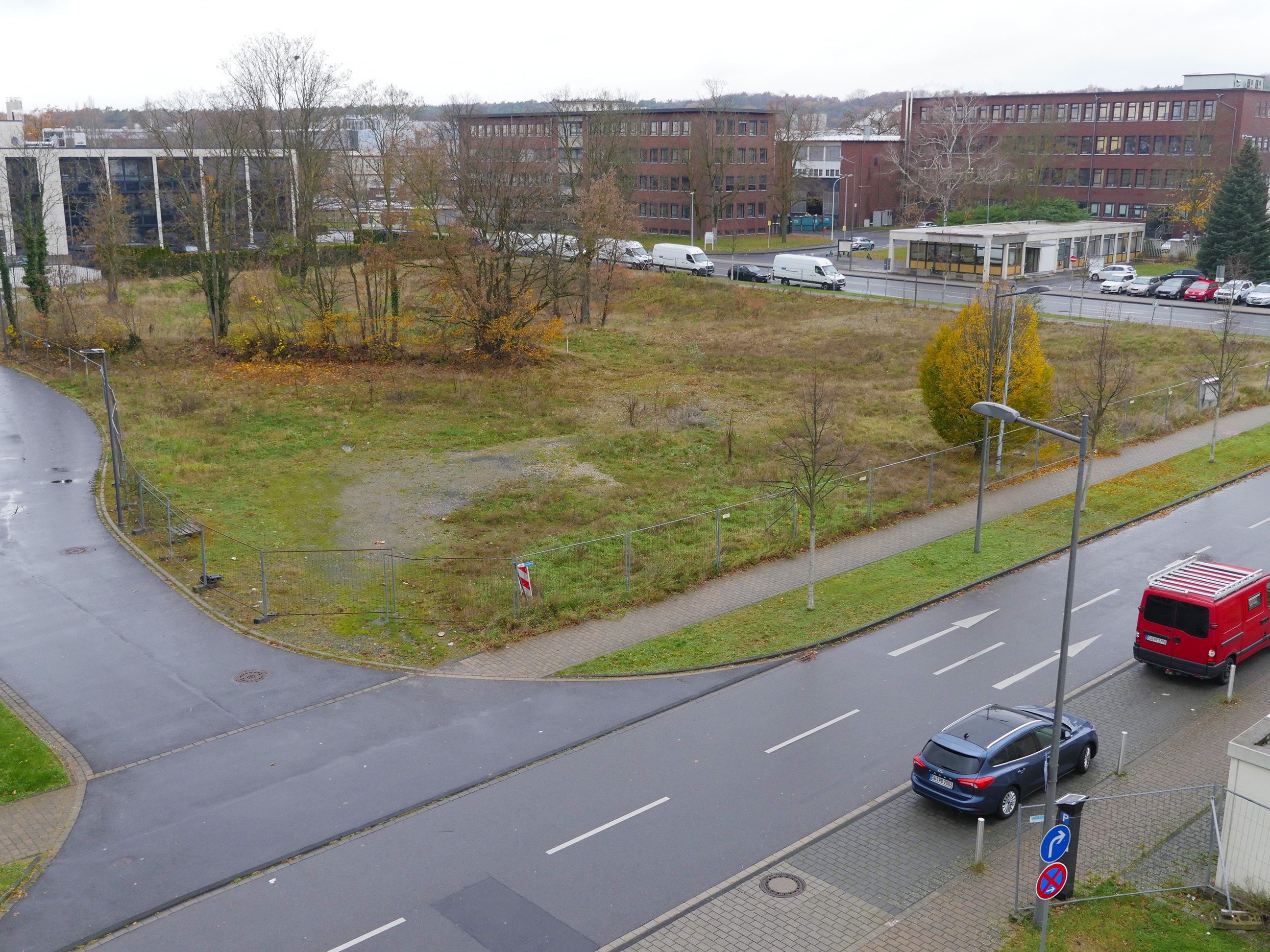 Grundstück an einer Straße