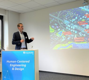 Digitalisierungsbeauftragter Fabian Wagner gab Einblick in die Troisdorfer Smart City Strategie 