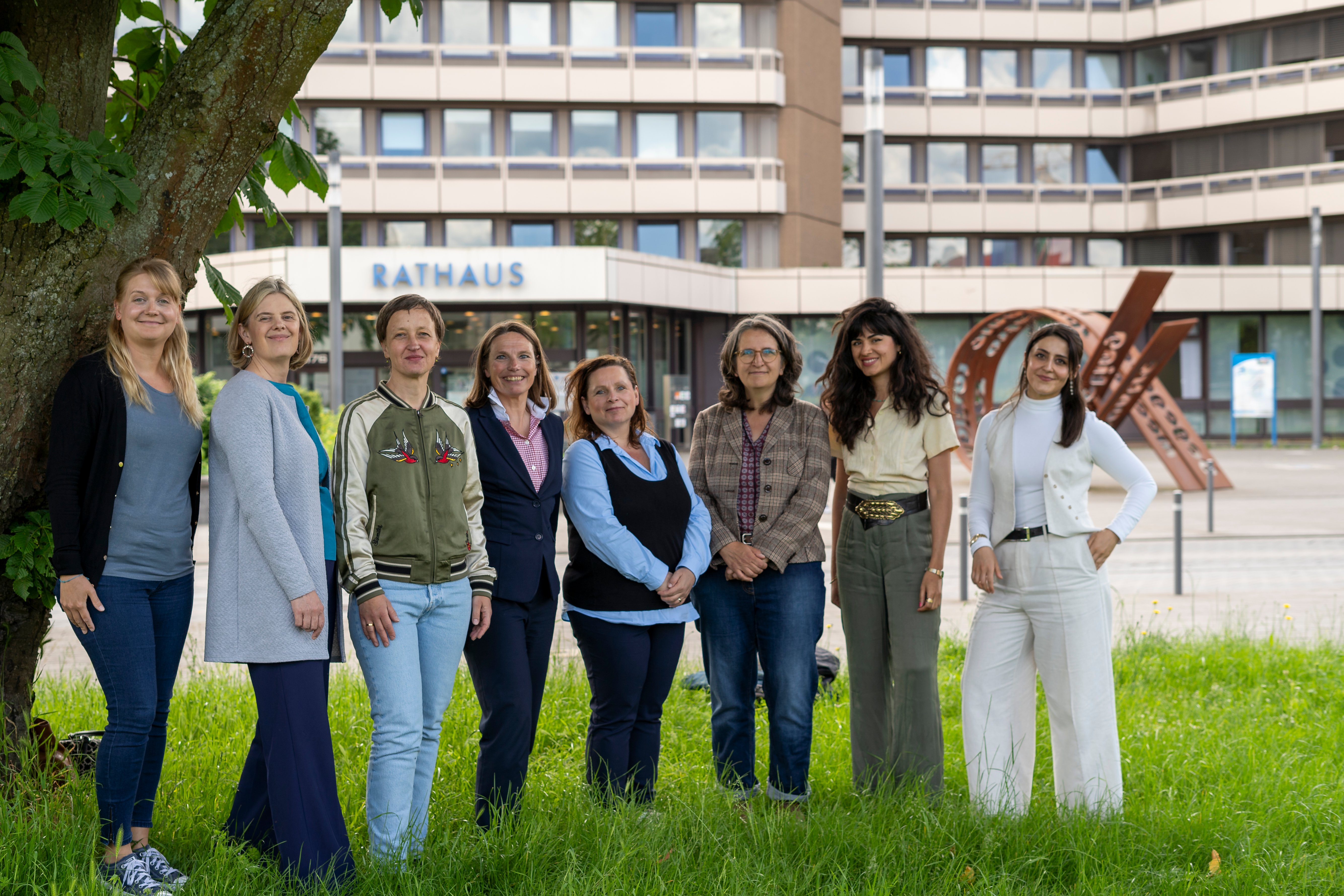 v.l. Frederike Kedaj, Kathrin Friedrich, Michaela Teigelmeister, Tanja Gaspers, Annette Magiera, Ute Rötzheim-Hill, Paula Cepeda, Anya Delen