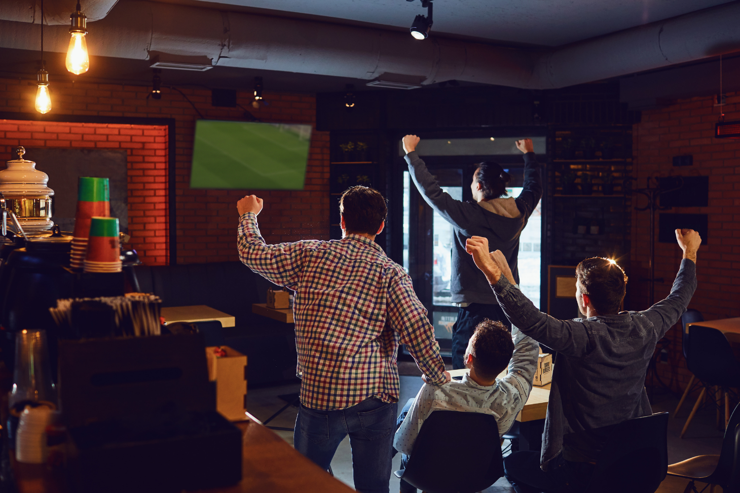 Public Viewing in der Kneipe