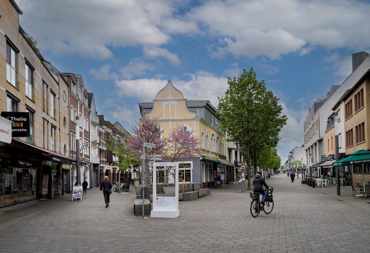Instagram-Rahmen an der Kölner Straße