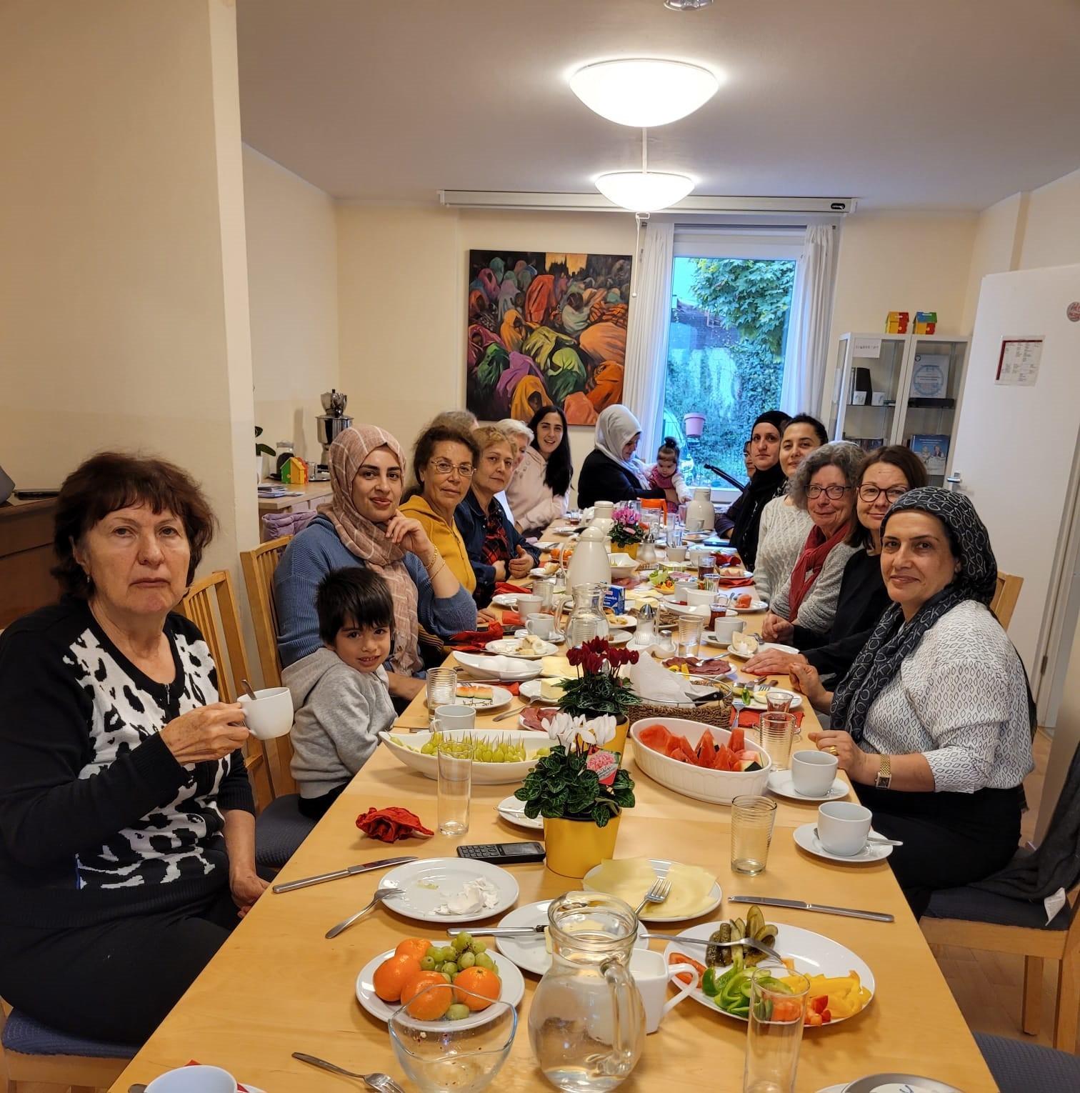 Frauen beim Frauenfrühstück