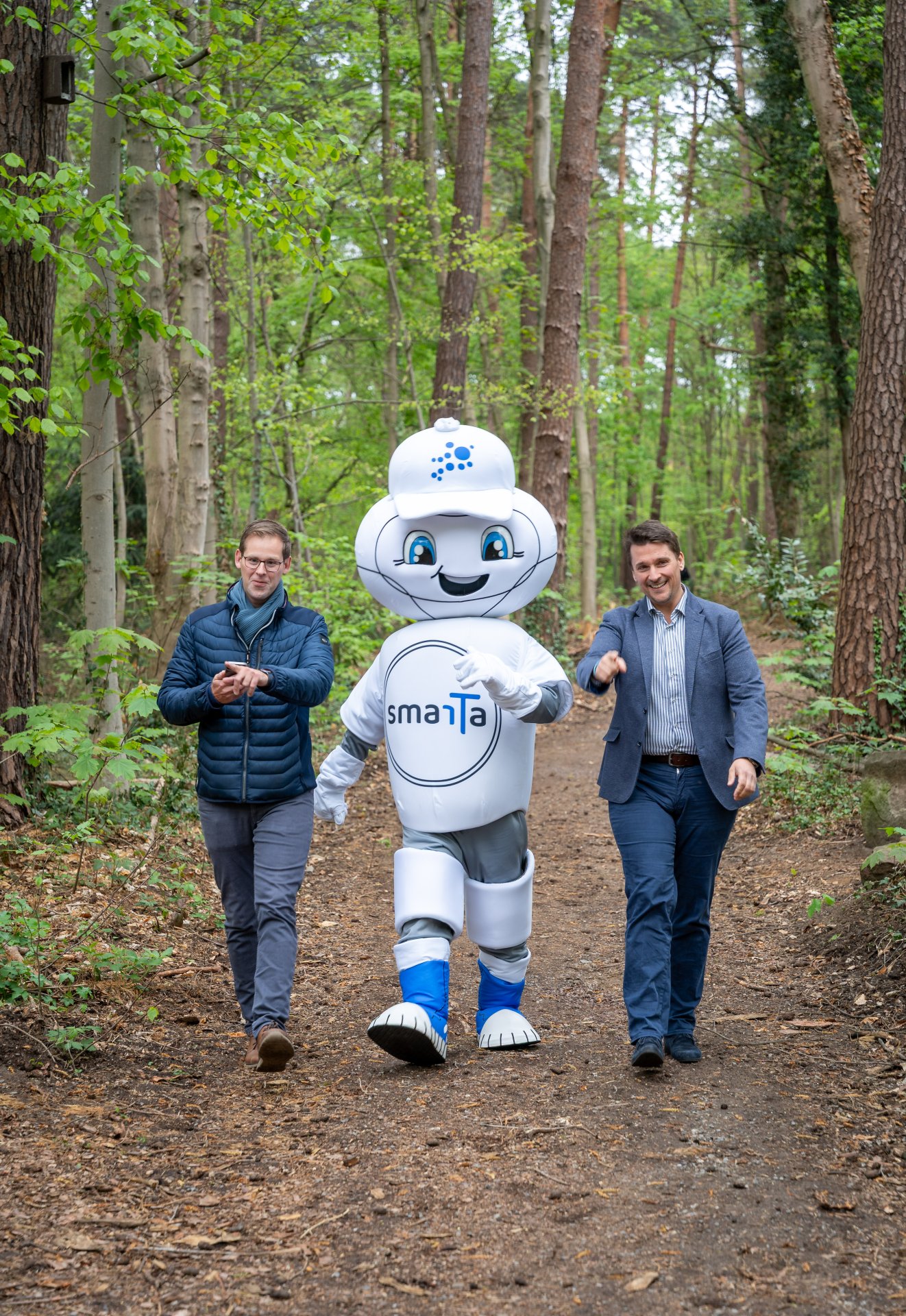 Bürgermeister Alexander Biber, Digitalisierungsbeauftragter Fabian Wagner und Smarta