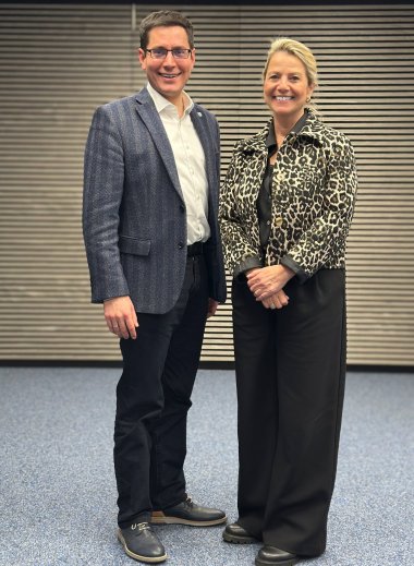 Sprecherin der Kollegenkonferenz Heike Jüngling, Bürgermeisterin von Königswinter (CDU) und ihr Stellvertreter Max Leitterstorf, Bürgermeister von Sankt Augustin (CDU).