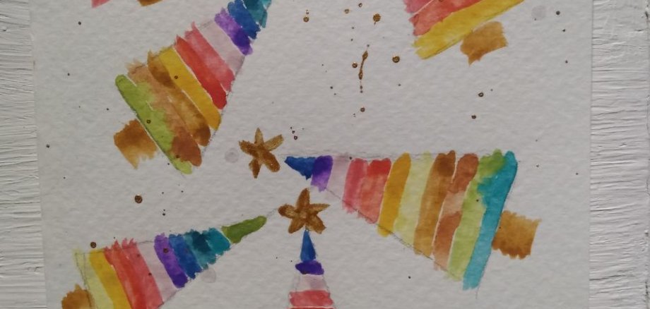 Weihnachtskarte mit bunten Tannenbäumen