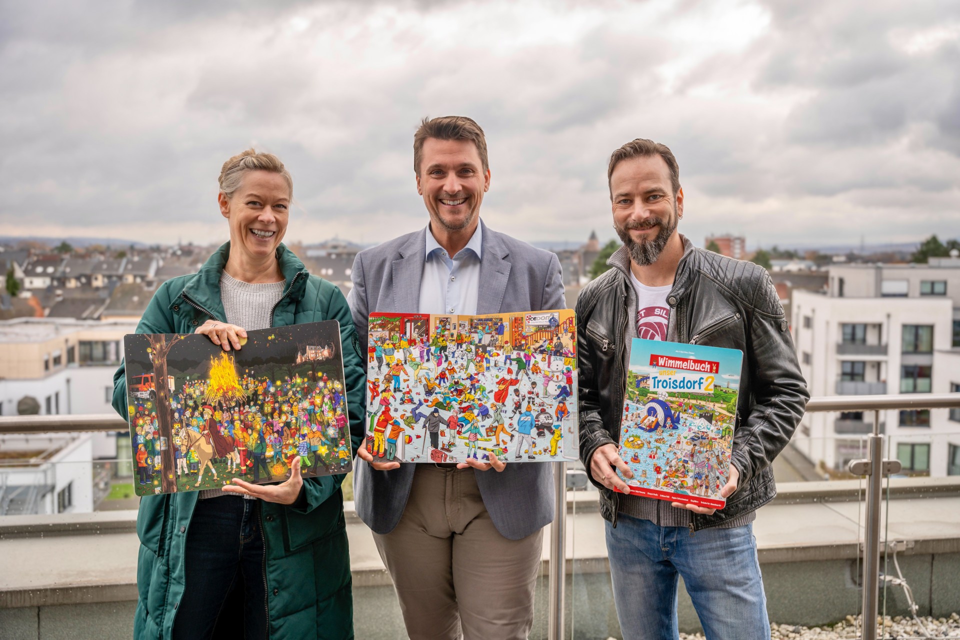 v.l. Jule Zimmer, Bürgermeister Alexander Biber, Matthias Zimmer