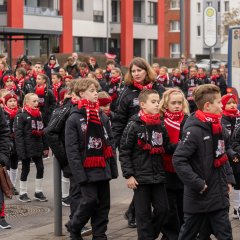 Die Fideler Sandhasen auf dem Weg zu Rathaus
