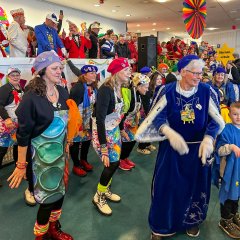 Ein Auftritt der Sternenschule im Foyer des Rathauses