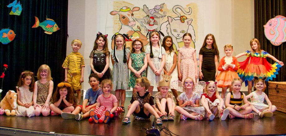 Gruppenfoto der Kinder