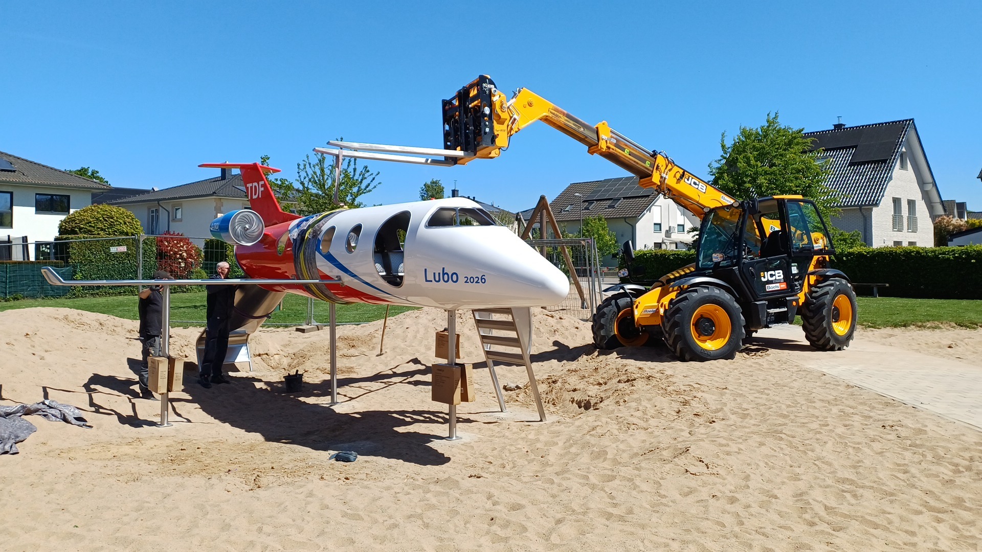 Aufbau des Spielzeugflugzeugs