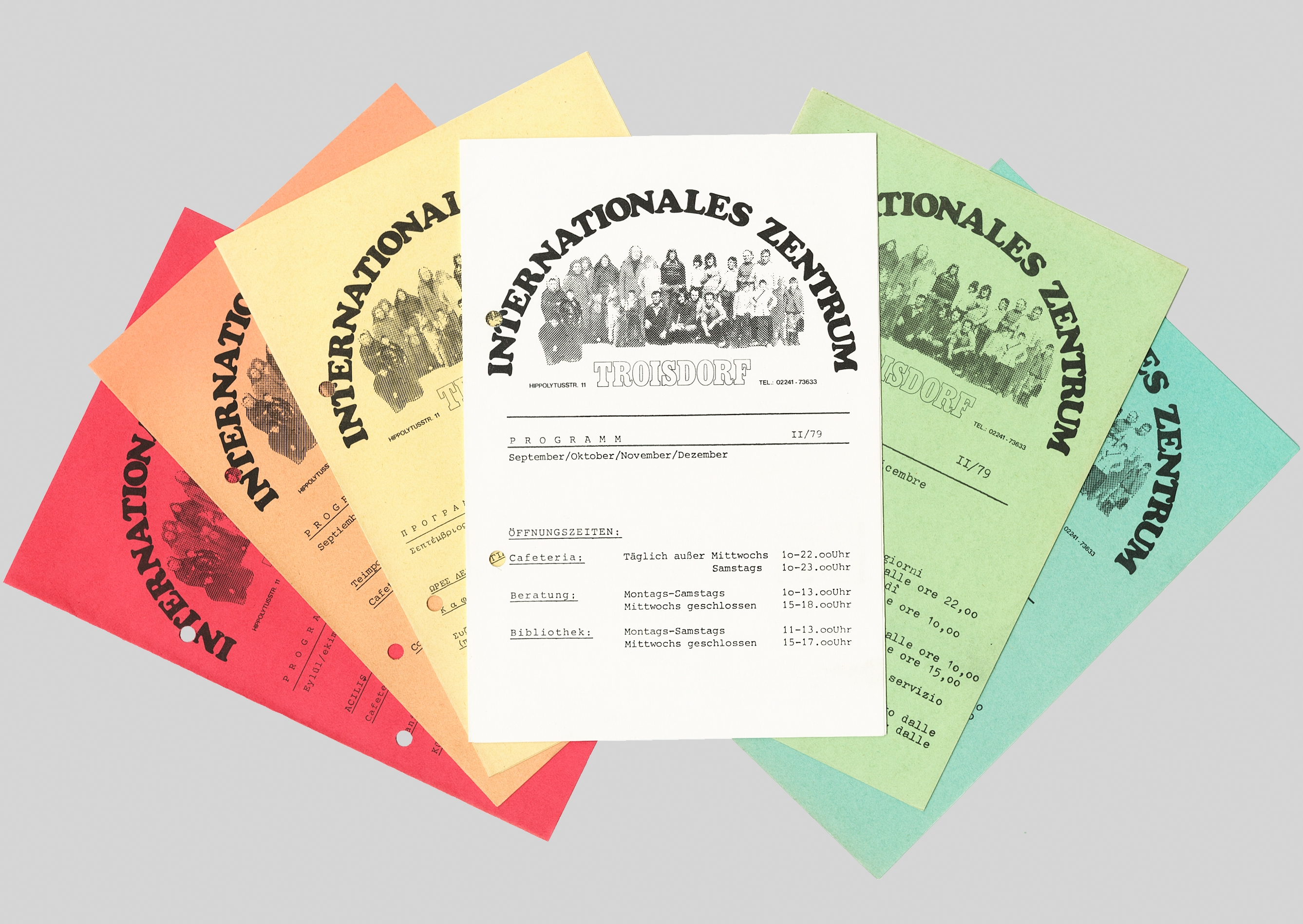 Programmhefte des "Internationalen Zentrums Troisdorf" aus dem Jahr 1979 (Bild: Stadtarchiv Troisdorf) Programmhefte des "Internationalen Zentrums Troisdorf" aus dem Jahr 1979 (Bild: Stadtarchiv Troisdorf)