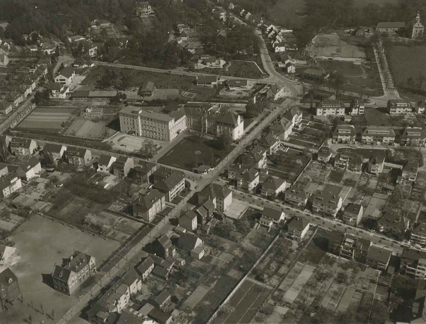 Luftbild von Troisdorf (Quelle: Stadtarchiv Troisdorf, Fotosammlung)