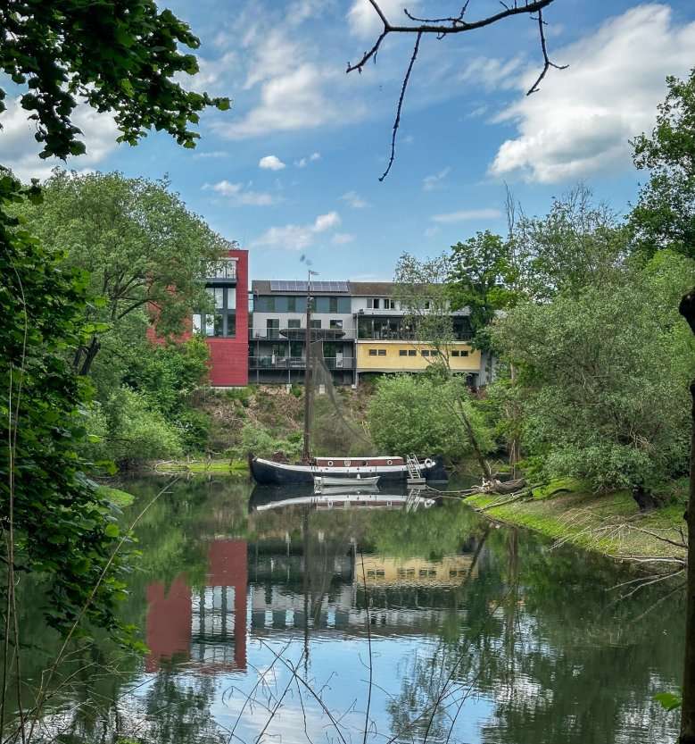Aalschokker vorm Fischereimuseum